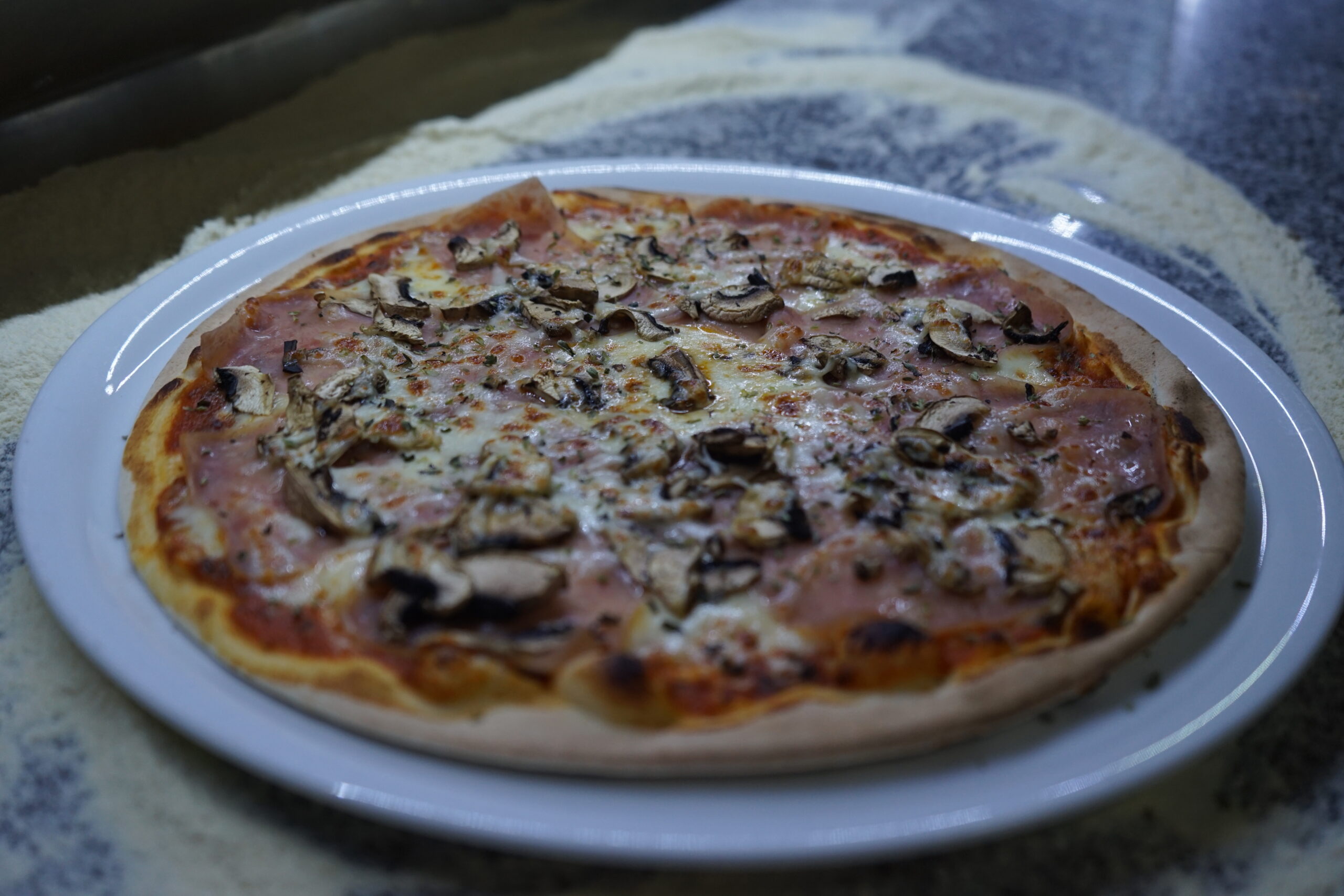 Pizza<br>Don<br>Giovanni