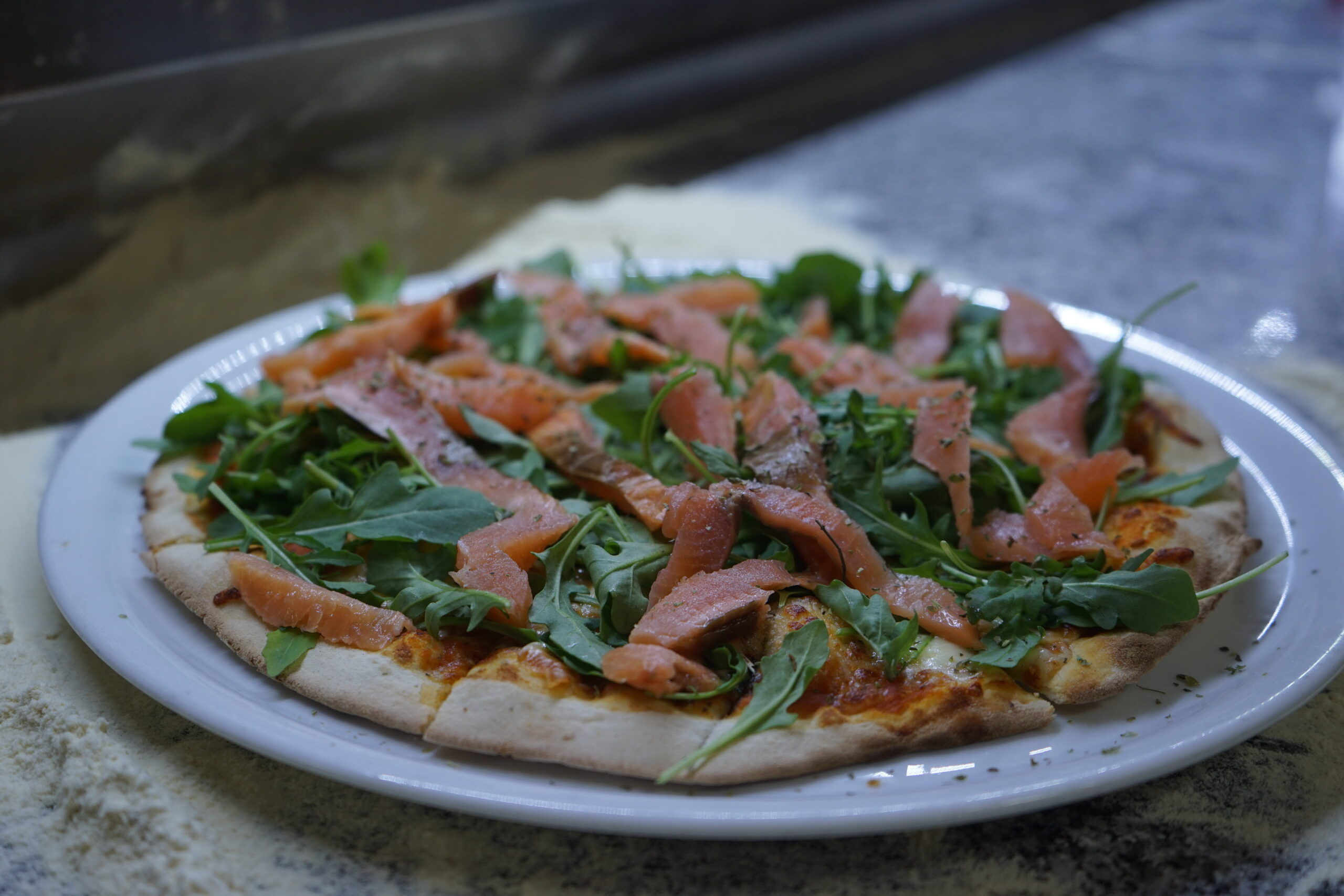 Pizza<br>Rúcula<br>Salmão