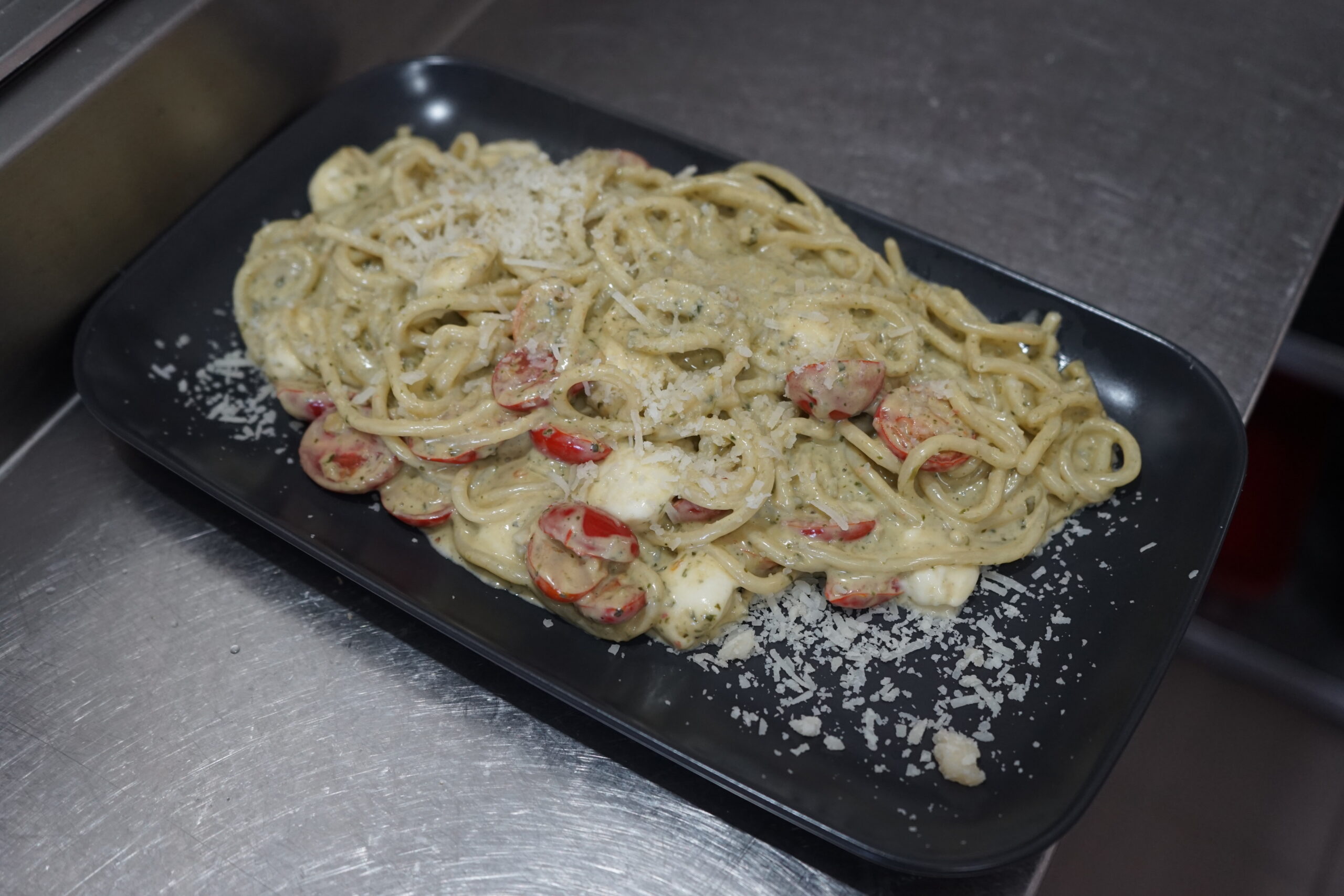 Spaghetti<br>Caprese